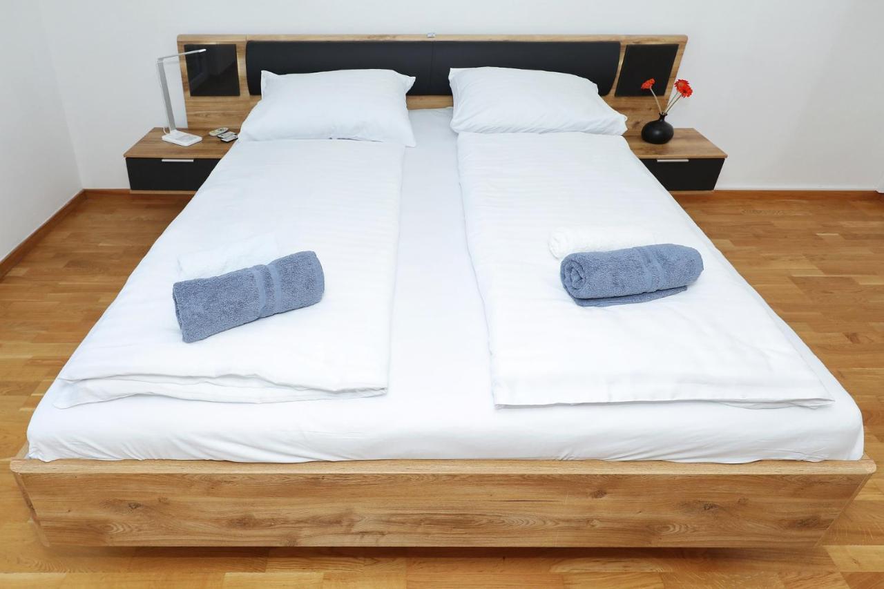 Apartments Oliva Vrsi Εξωτερικό φωτογραφία