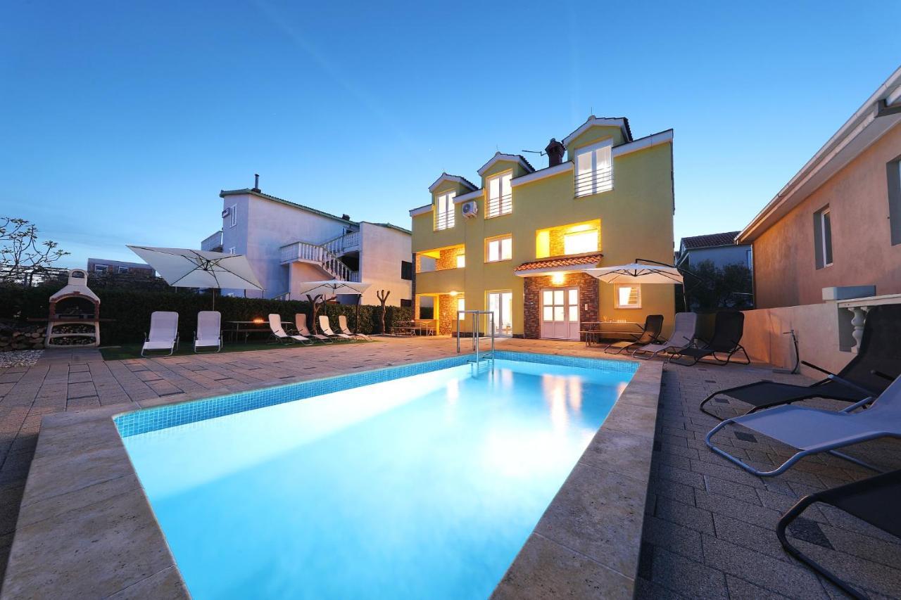 Apartments Oliva Vrsi Εξωτερικό φωτογραφία
