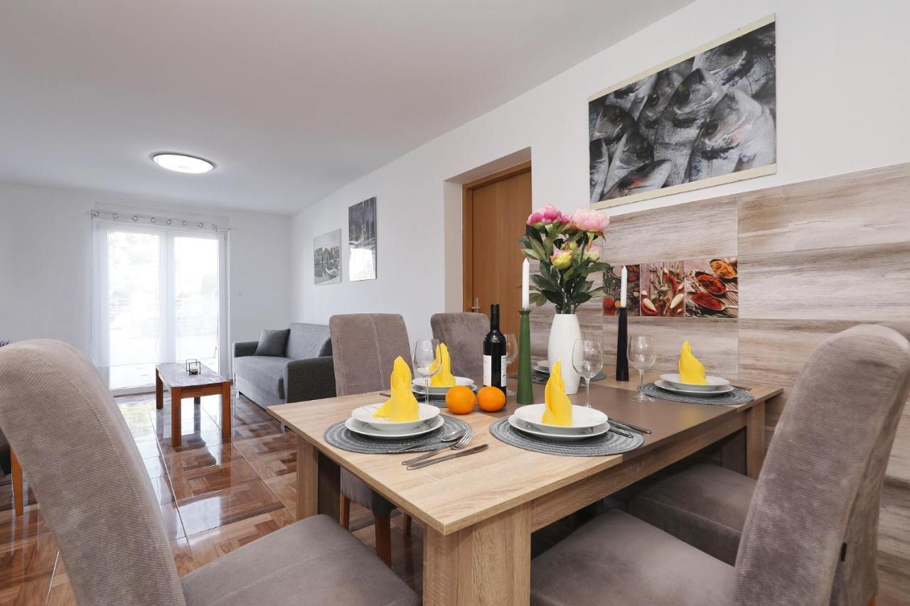 Apartments Oliva Vrsi Εξωτερικό φωτογραφία