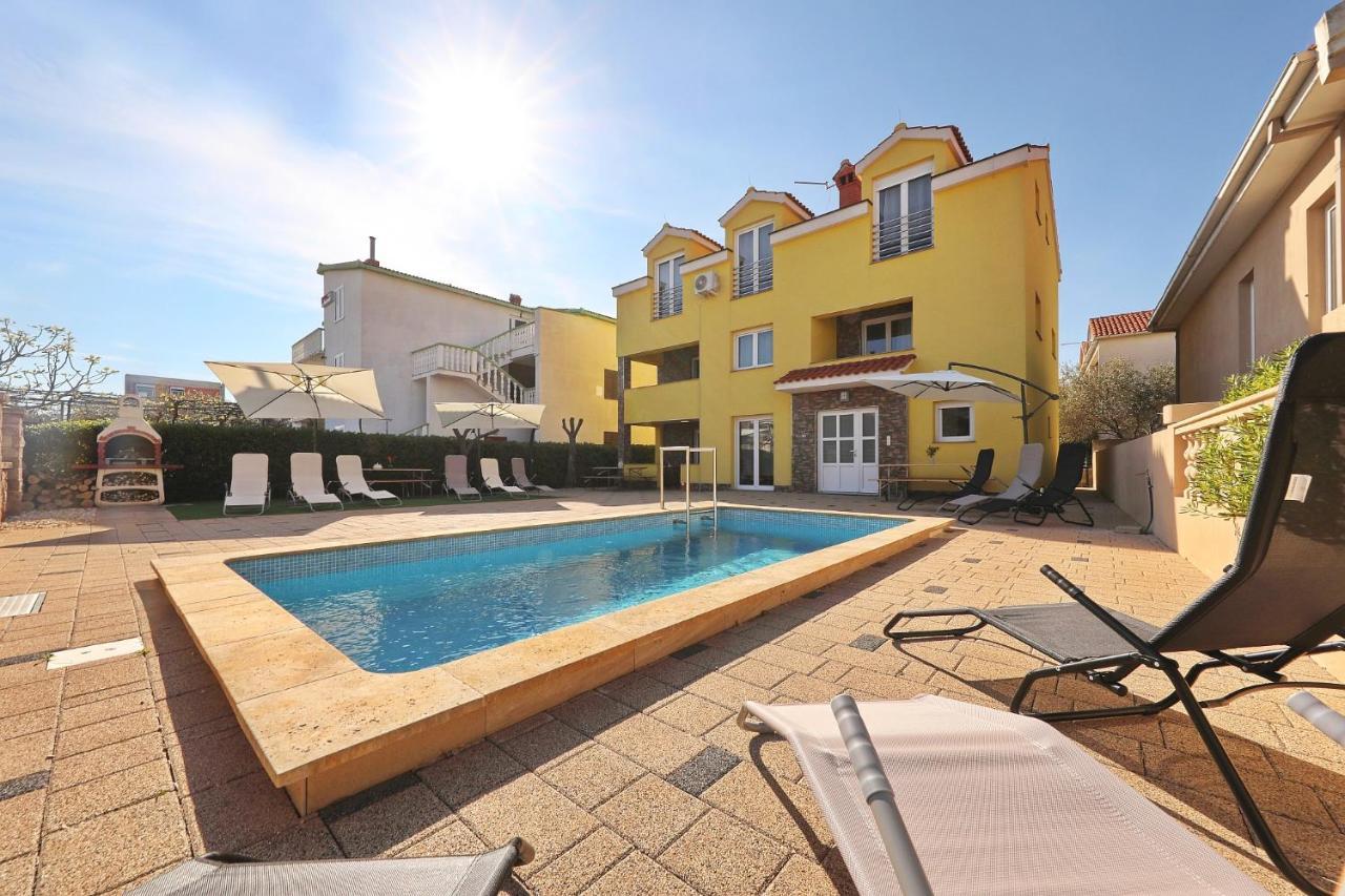 Apartments Oliva Vrsi Εξωτερικό φωτογραφία