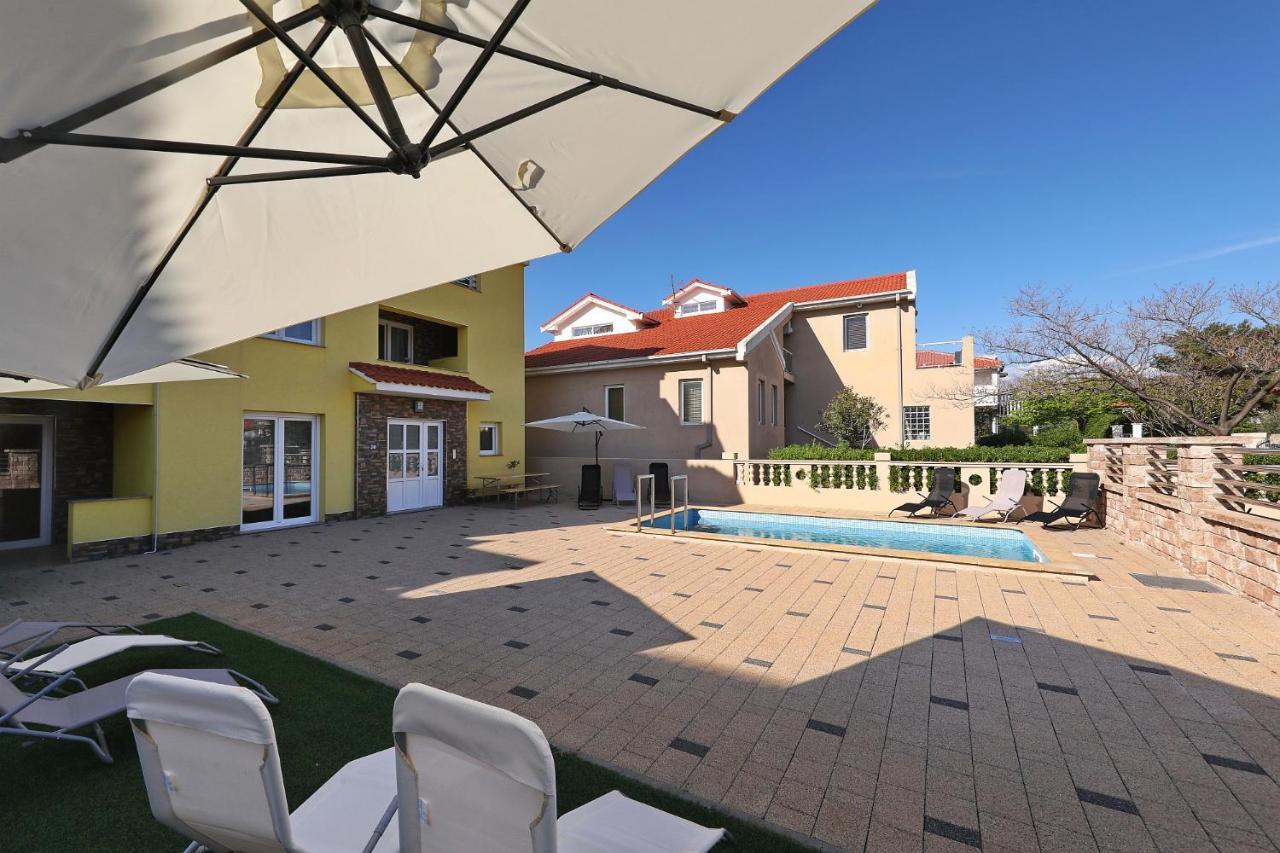 Apartments Oliva Vrsi Εξωτερικό φωτογραφία